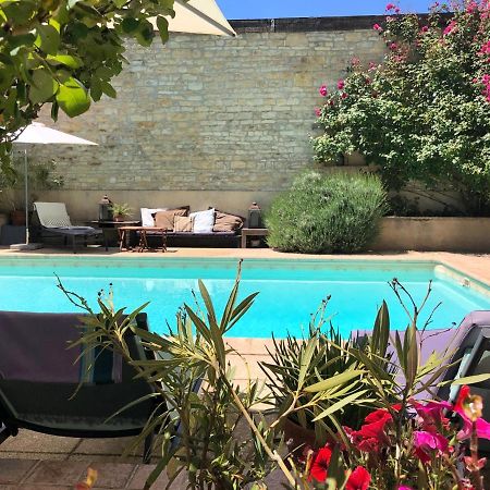 Bed and Breakfast La Cour Des Delices Gigny  Экстерьер фото